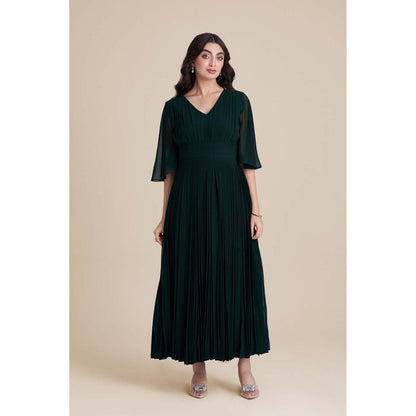 Torsha Grace In Green Dress