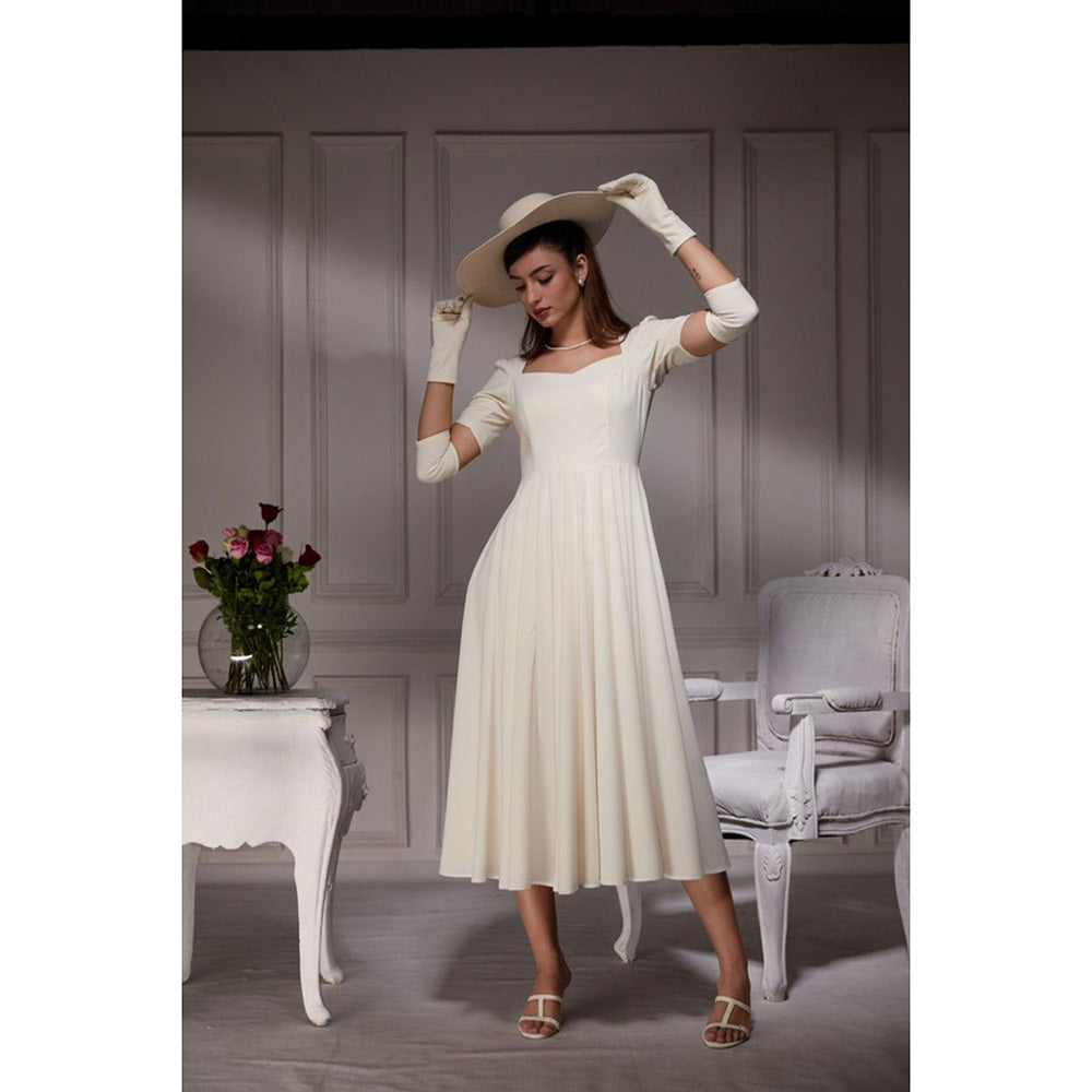 Torsha Vintage Off -White Midi Dress