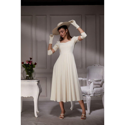 Torsha Vintage Off -White Midi Dress