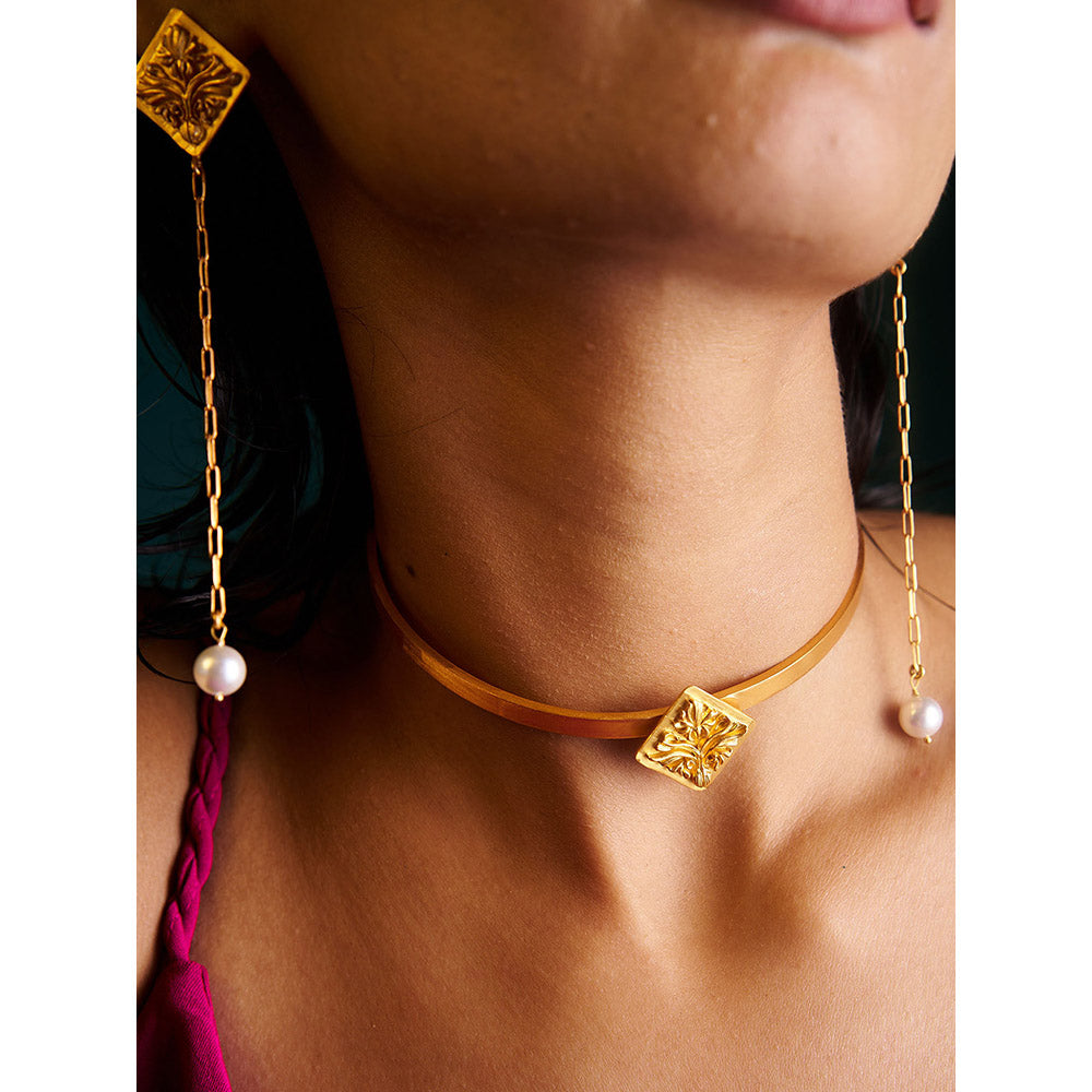 Trazenie Nalini Jewellery Set-Drop Earrings with Choker