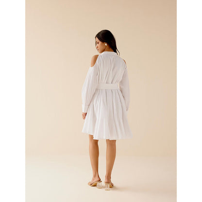 TRISARA White Rose Dress with Belt (Set of 2)
