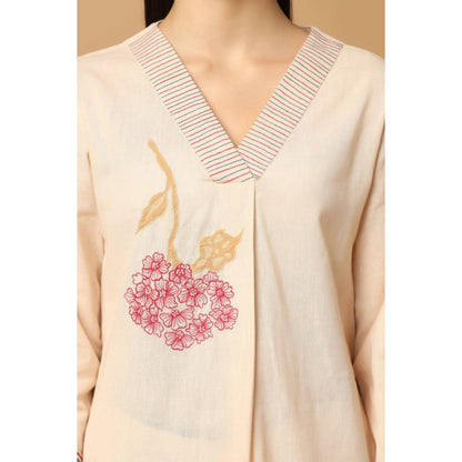 "Two Sisters" by Gyans Peach Cotton Floral V-Neck Kurta With Pant And Dupatta