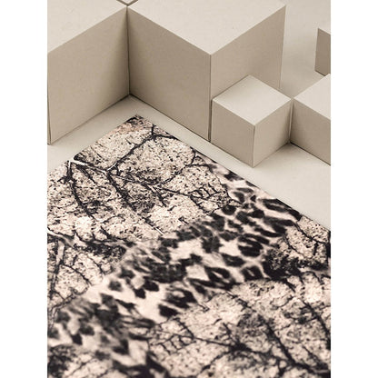 UNALLUME BY NISHA Black Printed Pocket Square