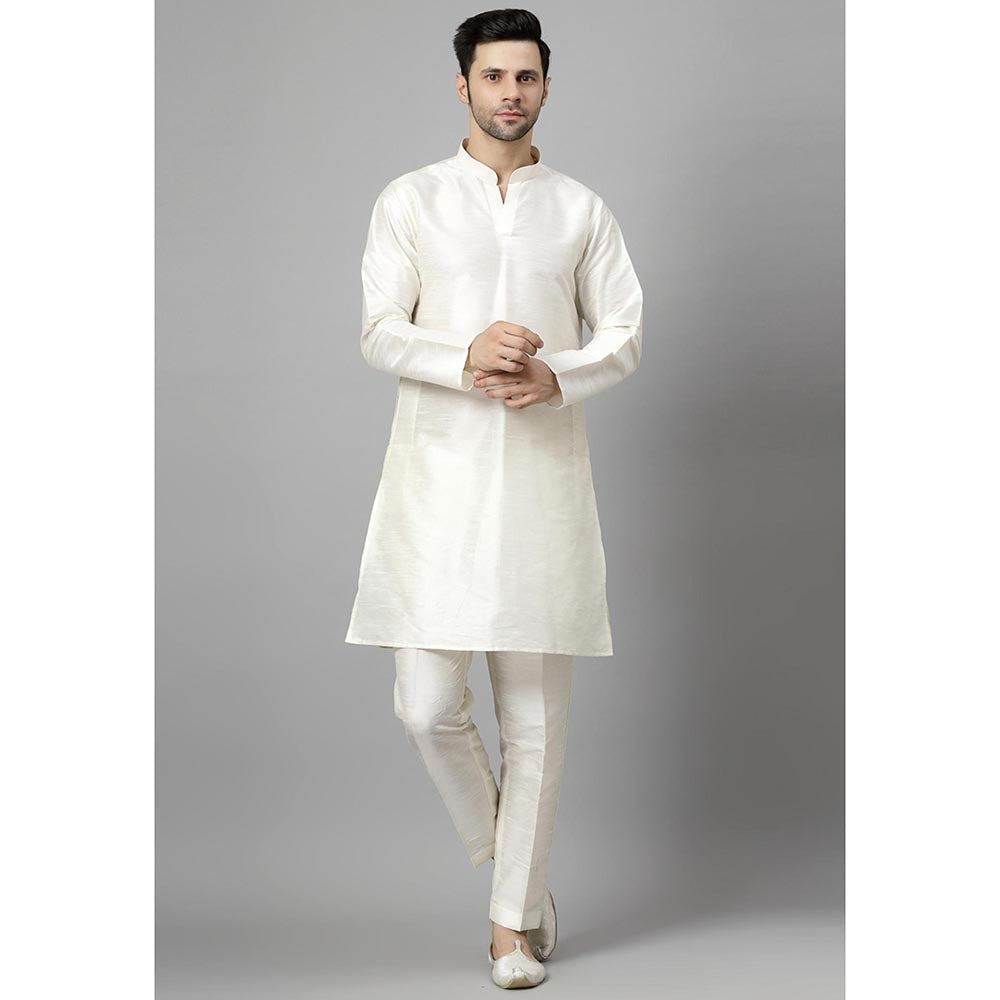 UTSAV FASHION Men Off White Kurta with Pant