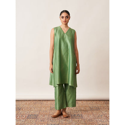 Vaaya The Pista Green Silk Chanderi Ensemble Kurta with Overlay and Palazzo (Set of 3)