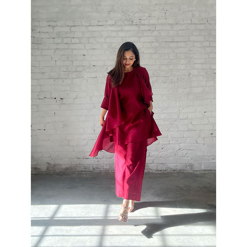 Vaaya The Waterfall Ensemble Overlay with Kurta and Pant -Burgundy (Set of 3)