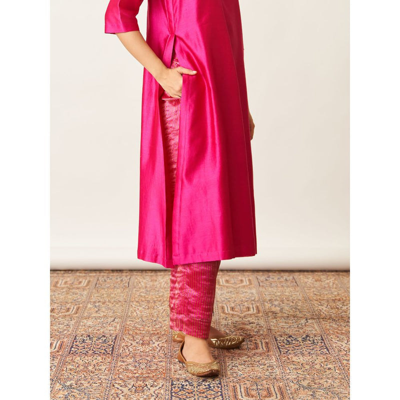 Vaaya Pink Pure Handwoven Silk Kurta with Pant (Set of 2)