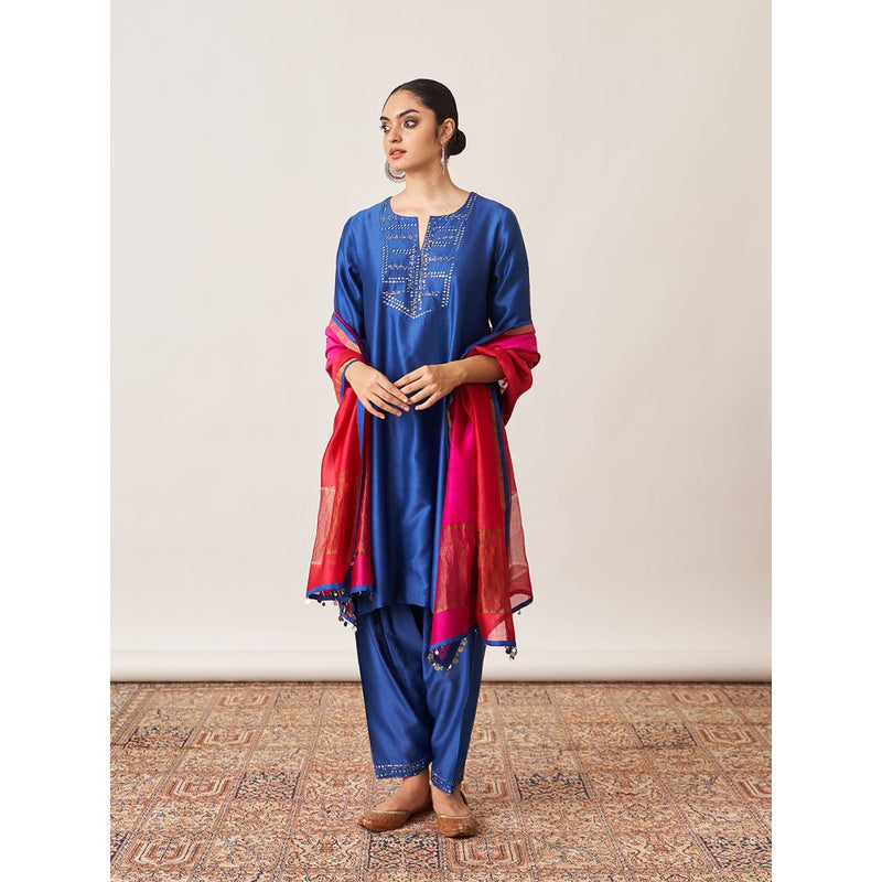 Vaaya Blue Pure Handwoven Silk Chander Kurta with Salwar and Dupatta (Set of 3)