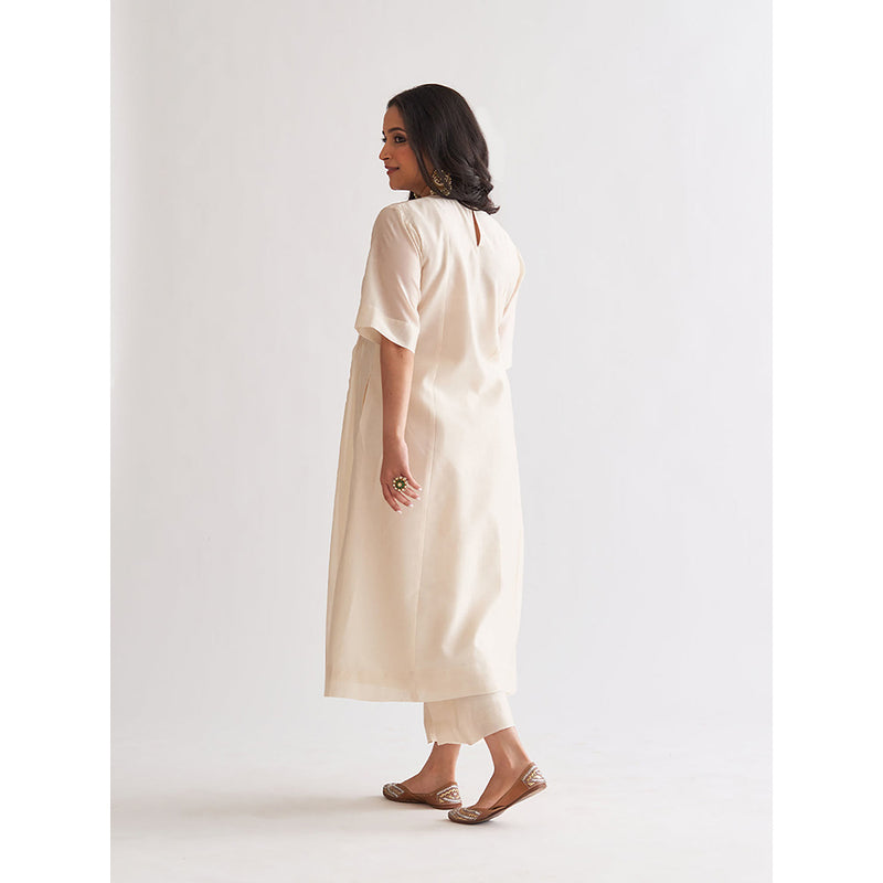 Vaaya Off White Pure Silk Chander Kurta with Pant (Set of 2)