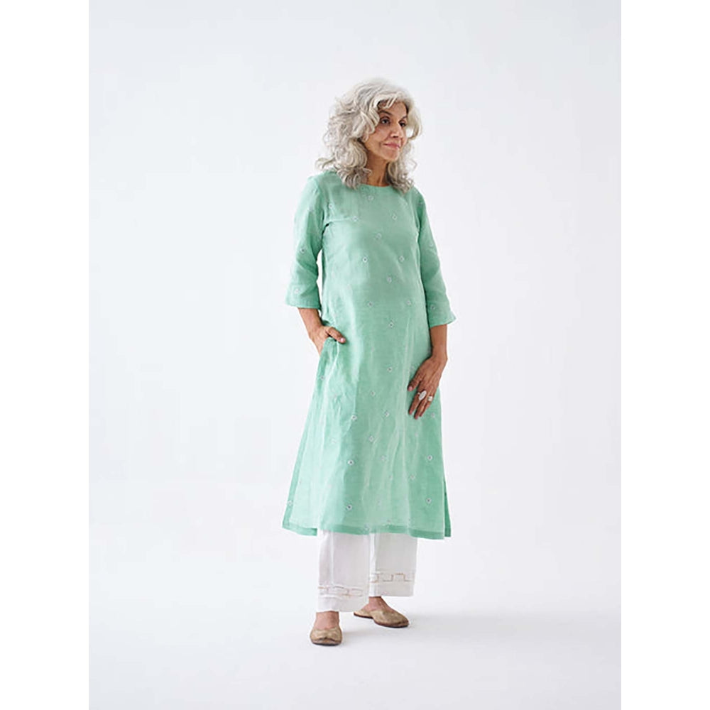Vaaya Ivory White Pure Linen Cut-Fray Handwork Pant
