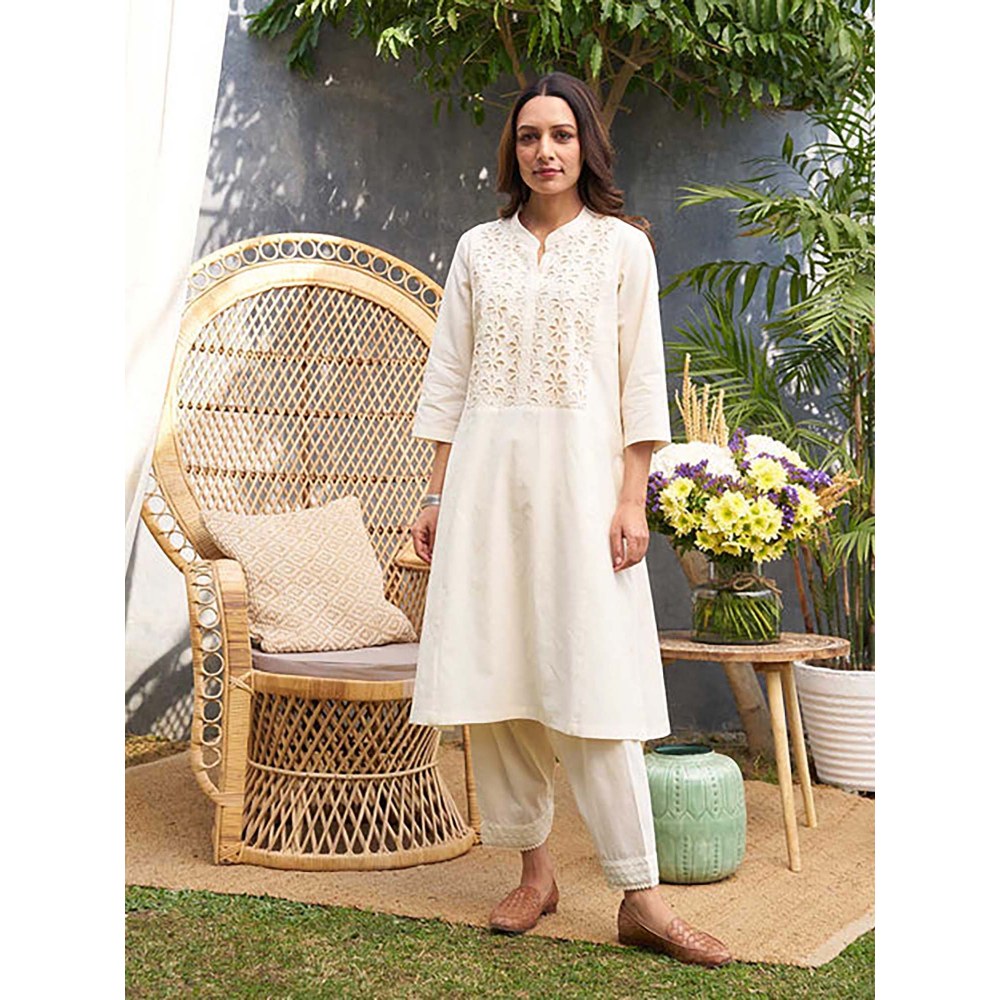 Vaaya Off-White Pure Mul Lace Work Salwar