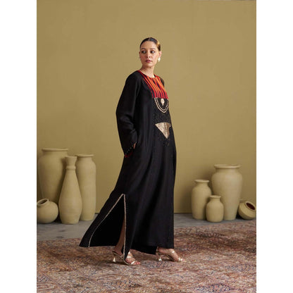 Vaaya The Black Maharani Kaftan