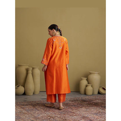 Vaaya The Narangi Silk Chanderi Orange Kurta With Pant And Dupatta