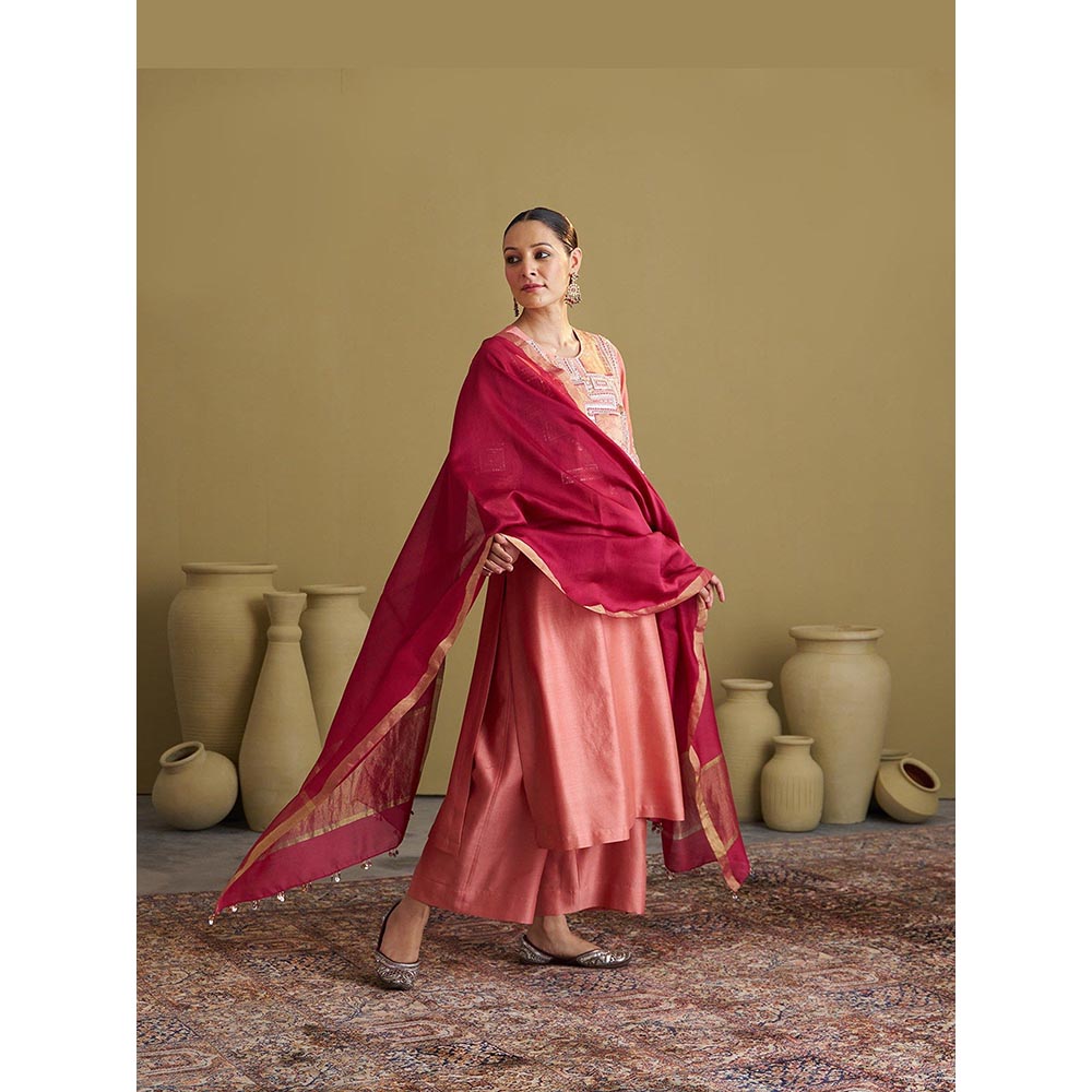 Vaaya The Silk Chanderi Peach Kurta With Pant And Dupatta