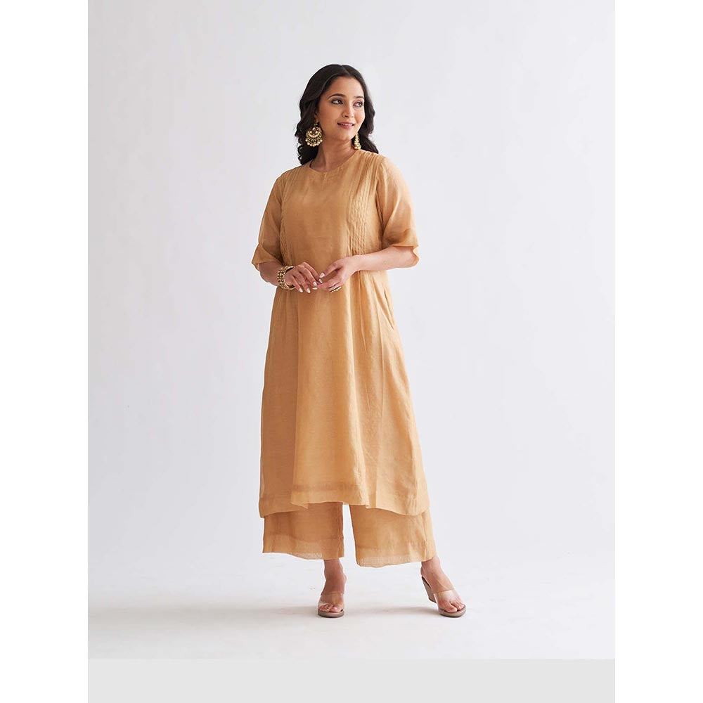 Vaaya The Gold Silk Tissue Chanderi Ensemble Kurta with Pant