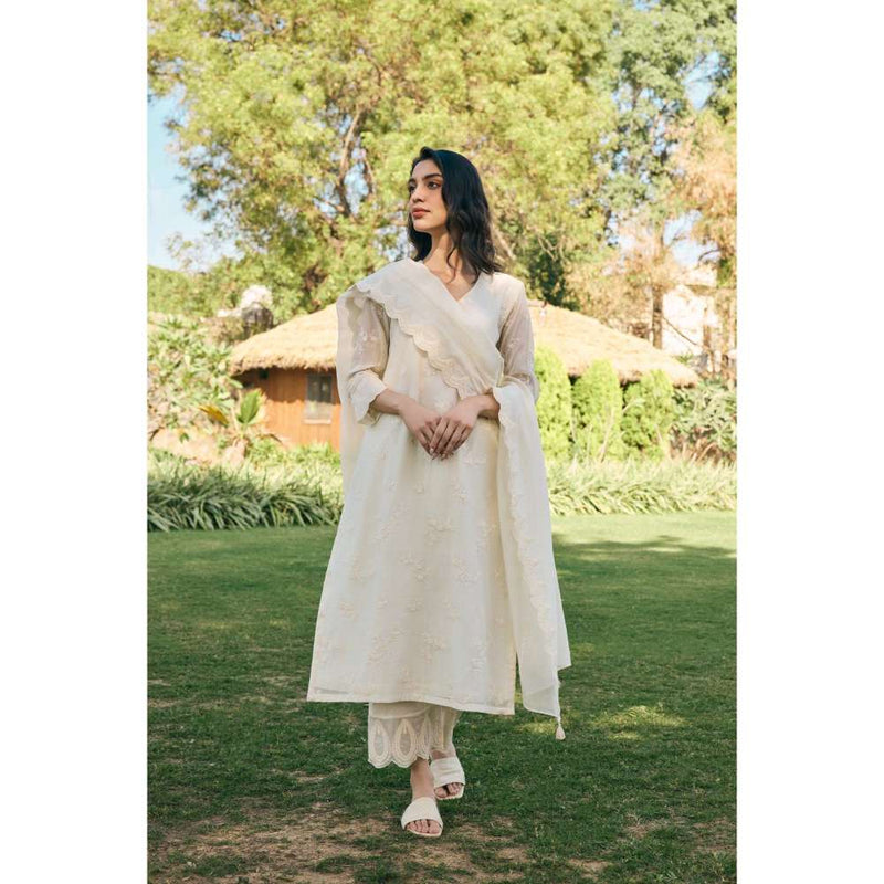 Vaayu White Ecru Embroidered Kurta with Pant and Dupatta (Set of 3)