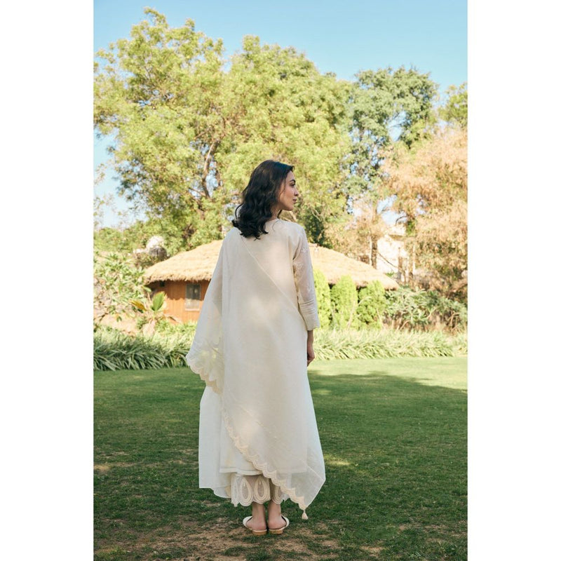 Vaayu White Ecru Embroidered Kurta with Pant and Dupatta (Set of 3)