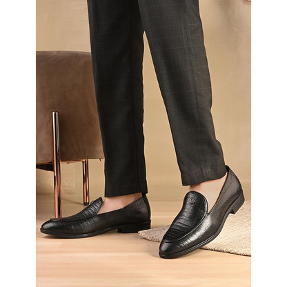 Valentino Mens Leather Casual Loafers - Black