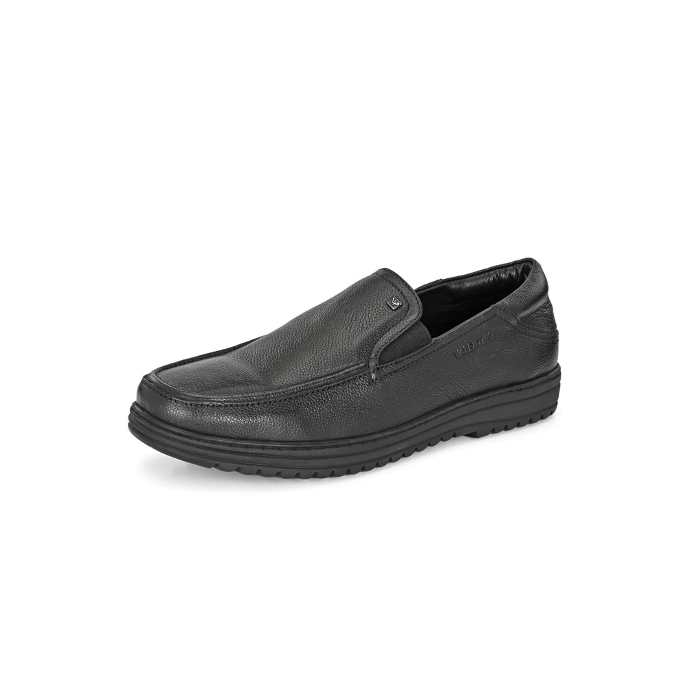 Valentino Men Black Casual Loafers