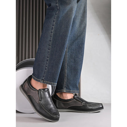 Valentino Men Black Casual Loafers