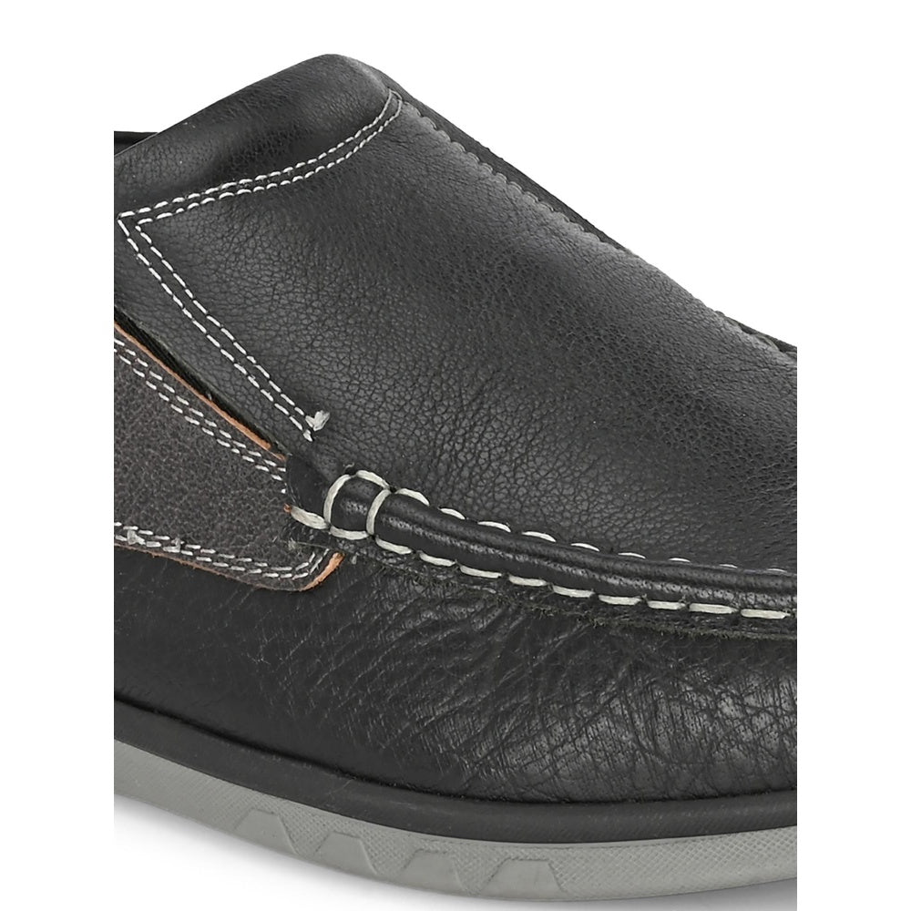 Valentino Men Black Casual Loafers