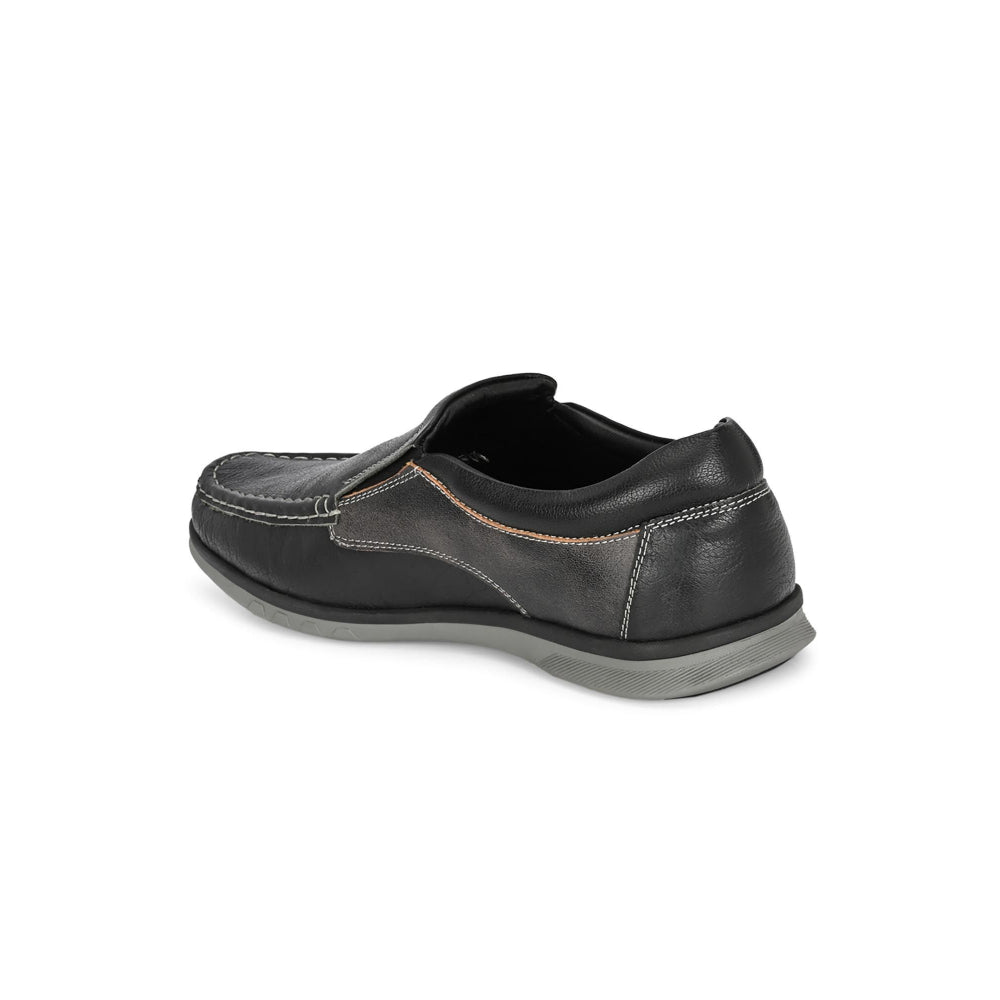Valentino Men Black Casual Loafers