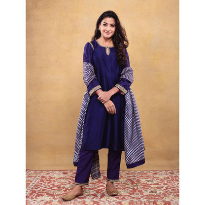 Vama Asher Purple Embroidered Kurta With Pant And Dupatta (Set of 3)