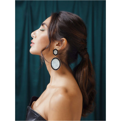 VARNIKA ARORA White Azia Earrings