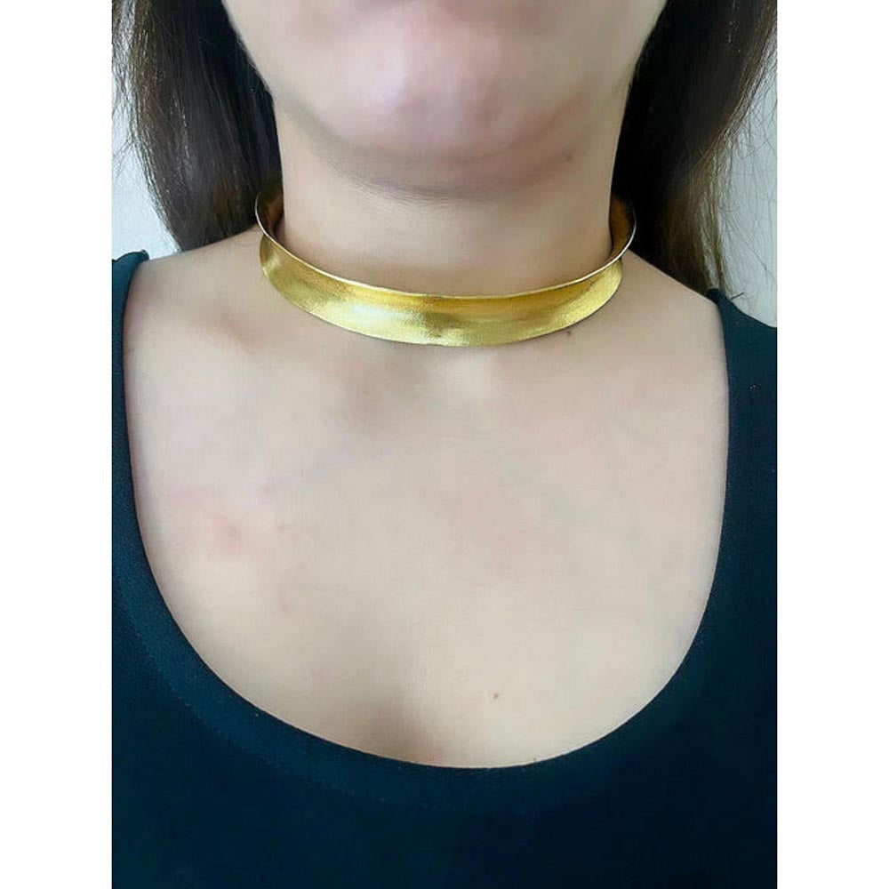 VARNIKA ARORA Gold Funnel Choker