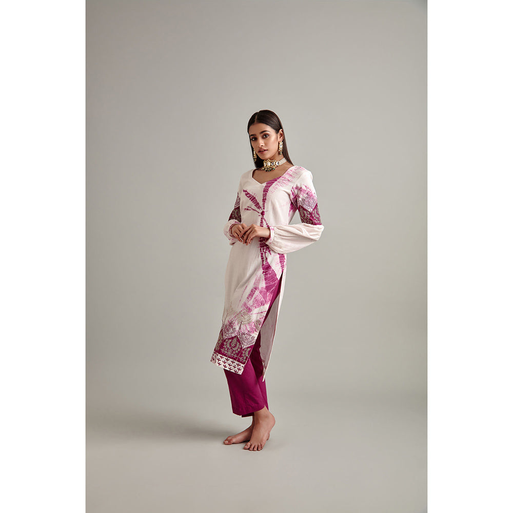 Vedika Soni White Pink Tie And Dye Kurta with Pant (Set of 2)