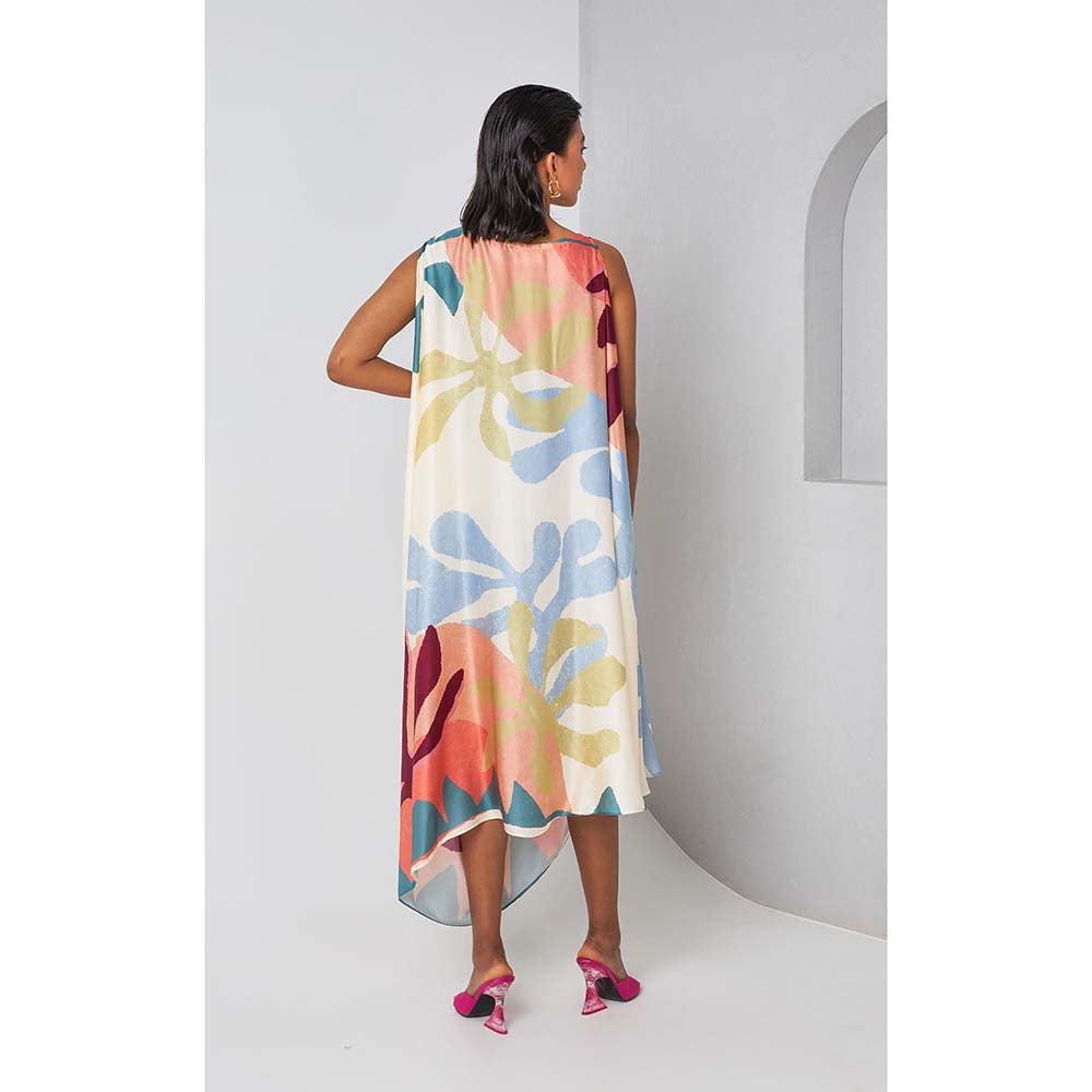 Vedika M Multi-Colour Floral Printed Sleeveless Drape