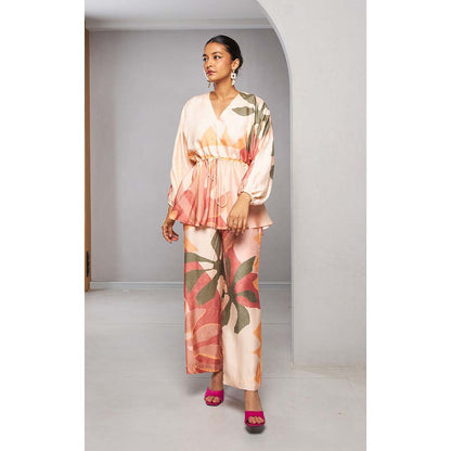 Vedika M Peach Floral Printed Co-Ord (Set of 2)
