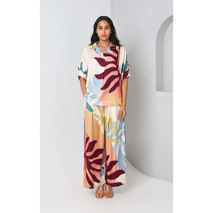 Vedika M Multi-Colour Printed V Neck Co-Ord (Set of 2)