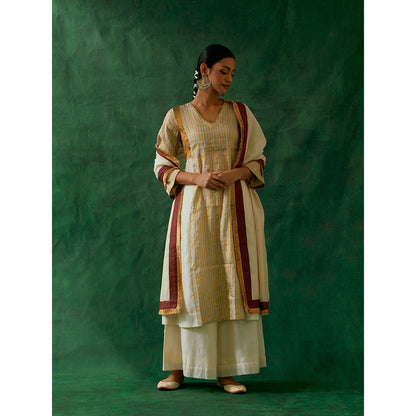 Vinusto Gold Zari Kurta With Dupatta And Palazzo (Set of 3)