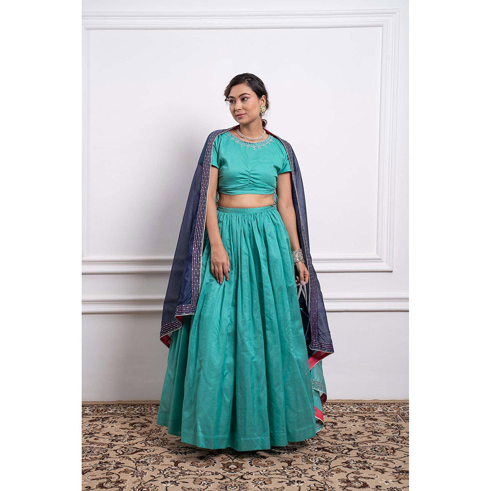 Vinusto Chanderi Handloom Embroidered Blouse with Lehenga and Dupatta (Set of 3)