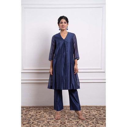 Vinusto Chanderi Embroidered Kurta with Pant and Dupatta (Set of 3)