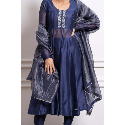 Vinusto Chanderi Embroidered Anarkali Kurta with Churidar and Dupatta (Set of 3)