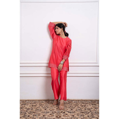 Vinusto Chanderi Embroidered Kurta and Palazzo (Set of 2)
