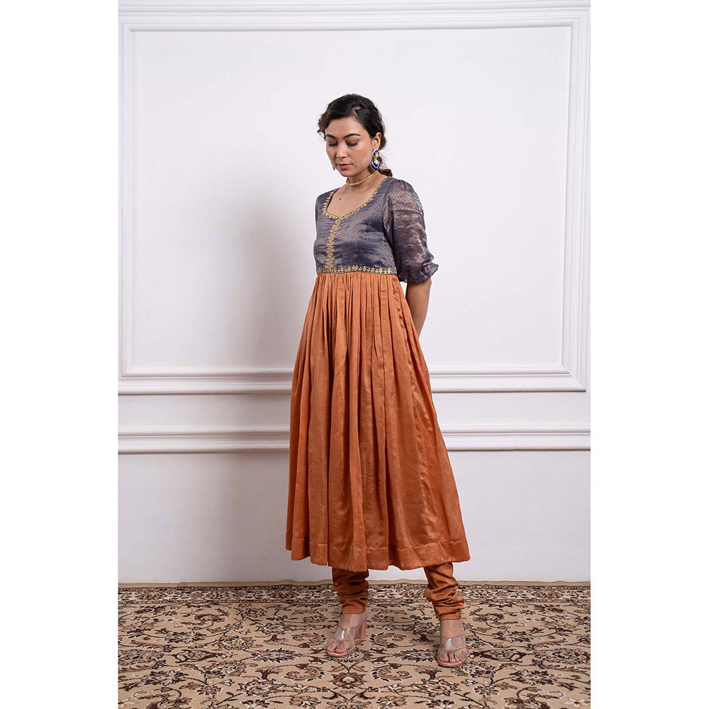 Vinusto Chanderi Embroidered Stripes Anarkali with Churidar and Dupatta (Set of 2)