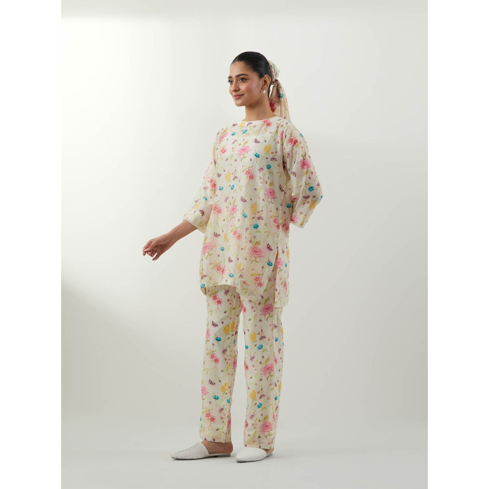 Vinusto White Printed Co-Ord Set