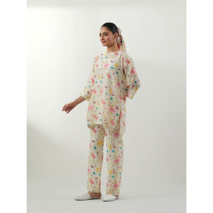 Vinusto White Printed Co-Ord Set