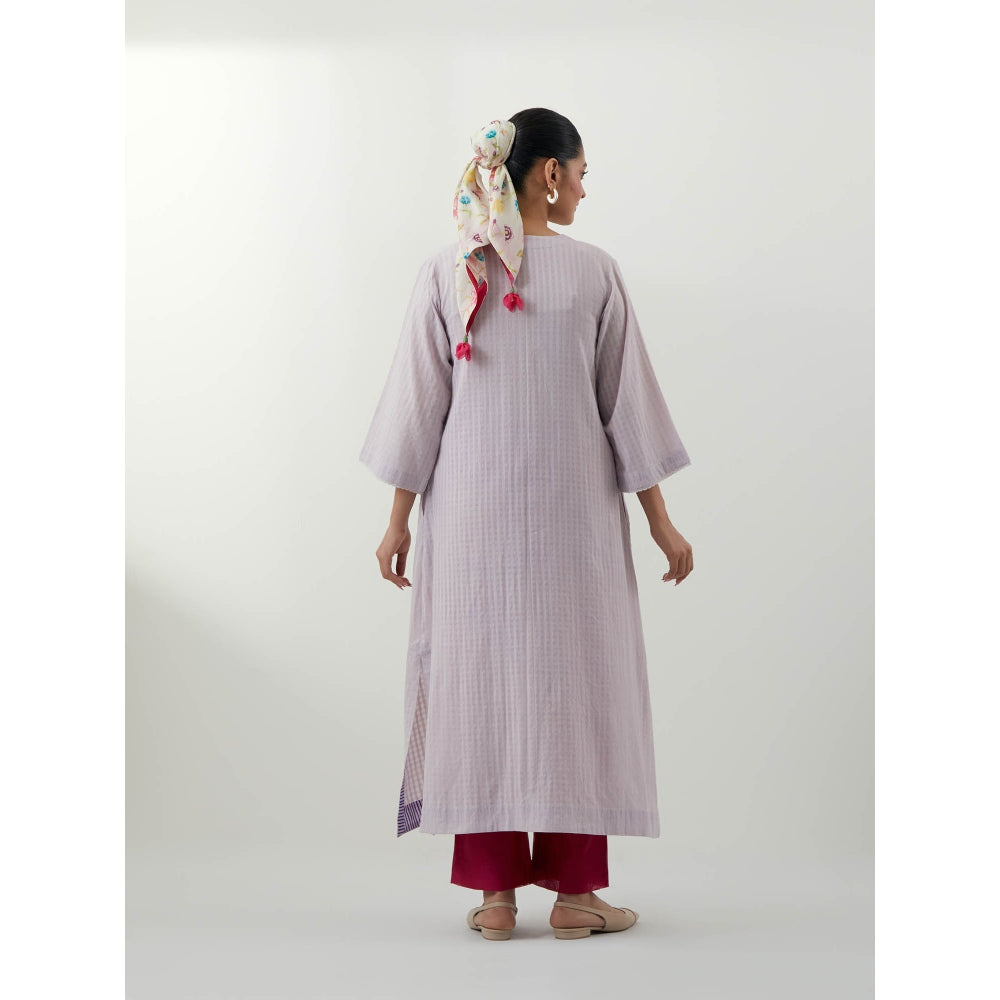 Vinusto Lavender Embroidered Loose Kurta with Pant