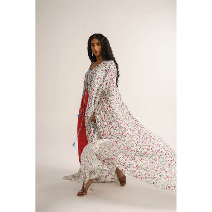 Vishala Shree White Calandiva Cape