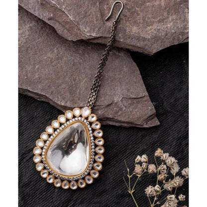 VIVINIA By Vidhi Mehra Gold Plated Womens Synthetic Stone Maangtikka
