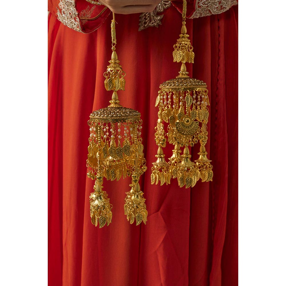 VIVINIA By Vidhi Mehra Gold Plated Womens Kaleeras