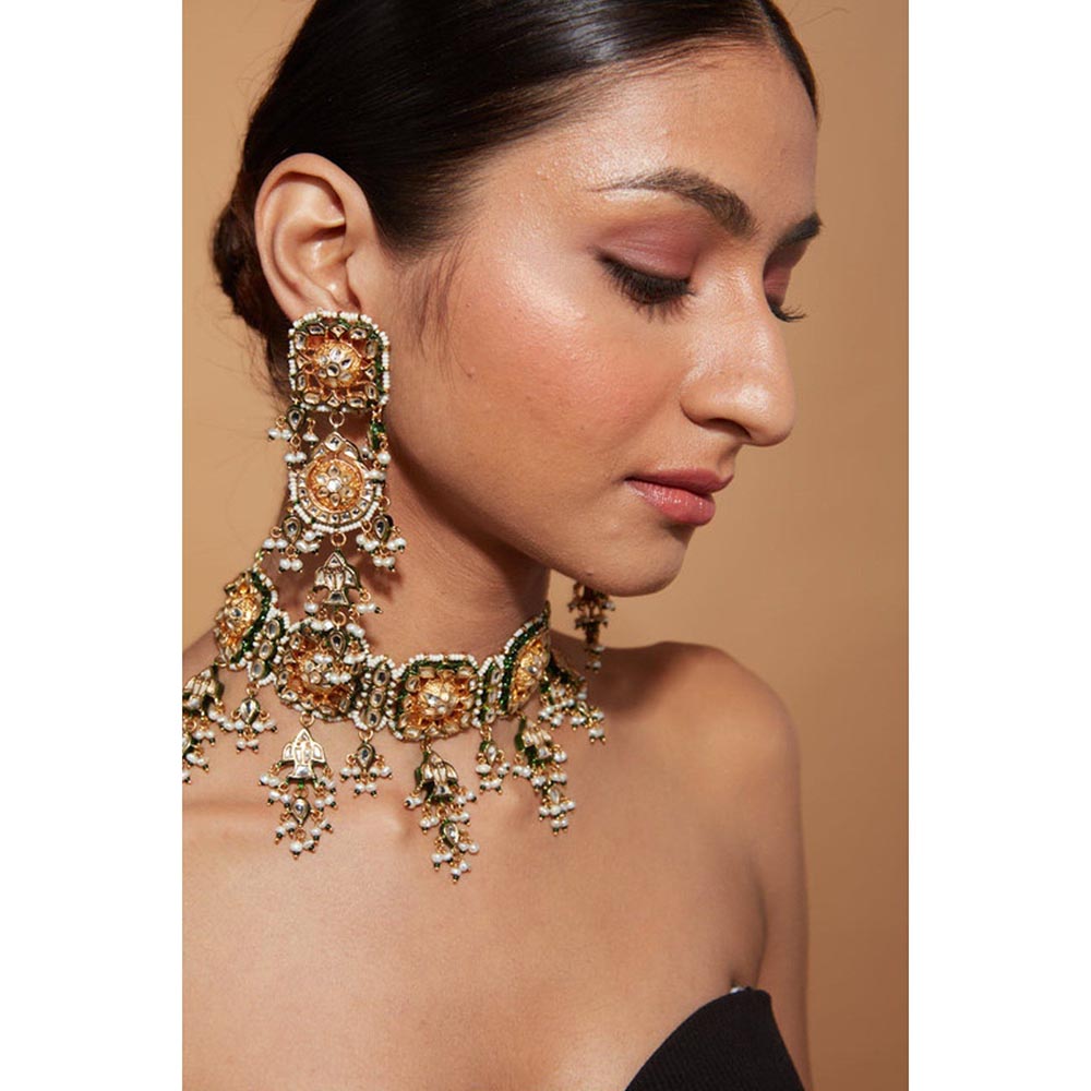 VIVINIA By Vidhi Mehra Inaayat Gold Plated Womens Kundan Polki Necklace Set With Earrings