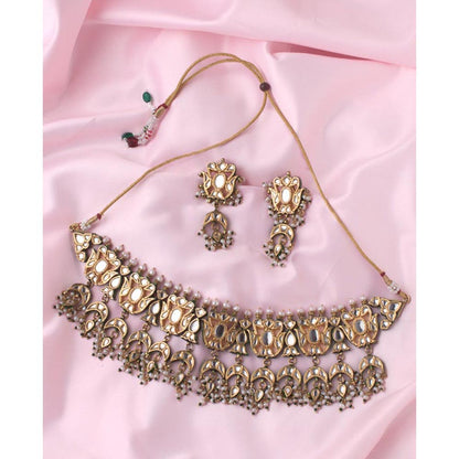 VIVINIA By Vidhi Mehra Saadgi Gold Plated Green Womens Short Necklace Set With Earrings