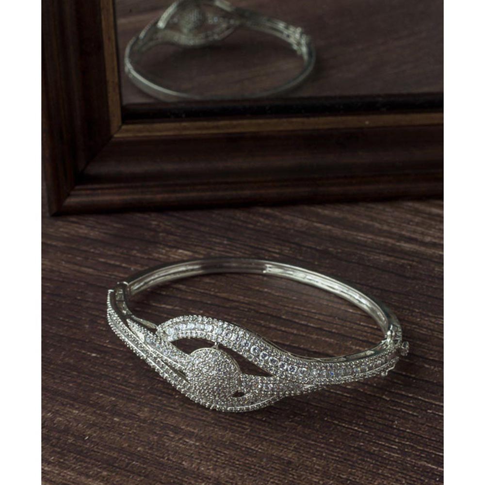 VIVINIA By Vidhi Mehra Silver Plated Zircon Womens Kada