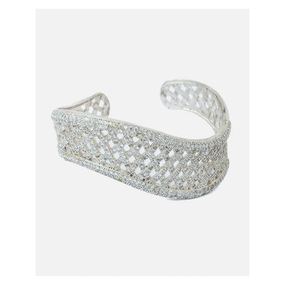 VIVINIA By Vidhi Mehra Silver Plated Womens Zircon Kada