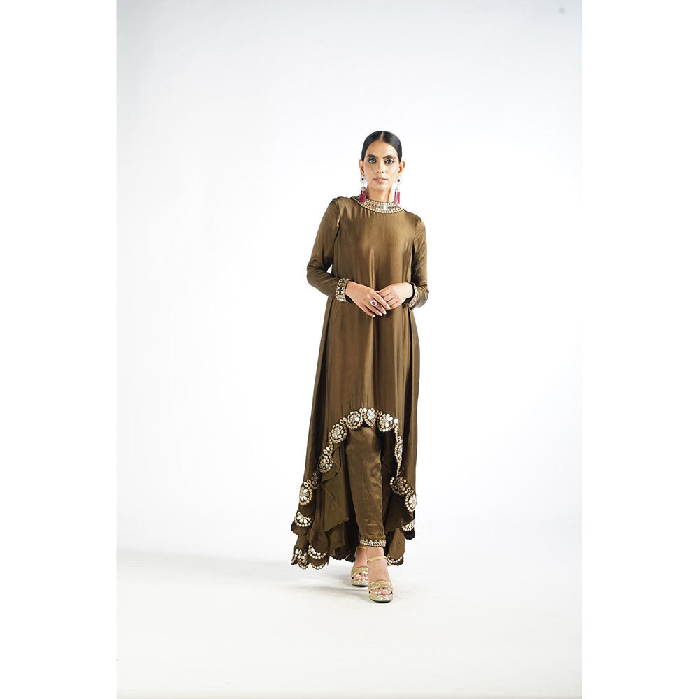 Vvani by Vani Vats Olive Green Scallop Pant Kurta & Pant with Lining (Set of 3)